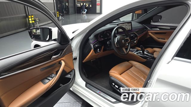 BMW 5-Series 520i M Sport