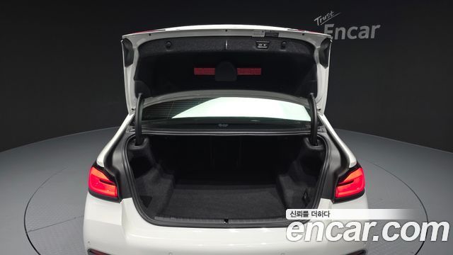 BMW 5-Series 520i M Sport