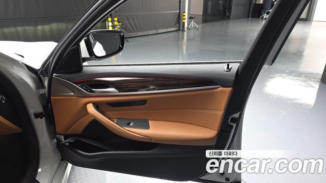 BMW 5-Series 520i M Sport