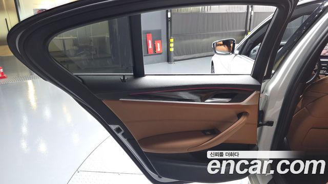 BMW 5-Series 520i M Sport