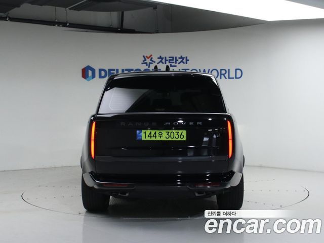 Land Rover Range Rover P530 Autobiography Long Wheel Base