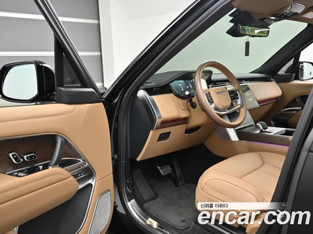 Land Rover Range Rover P530 Autobiography Long Wheel Base