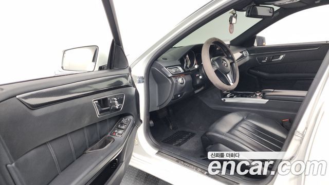 Mercedes-Benz E-Class E220 Bluetec Avantgarde