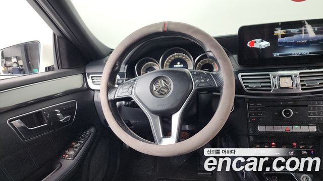 Mercedes-Benz E-Class E220 Bluetec Avantgarde