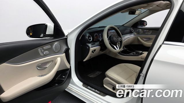 Mercedes-Benz E-Class E300 AMG Line