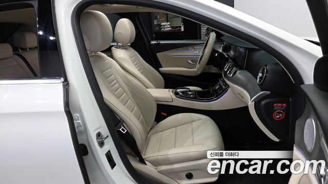 Mercedes-Benz E-Class E300 AMG Line