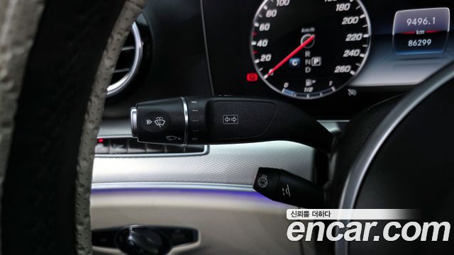 Mercedes-Benz E-Class E300 AMG Line