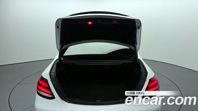 Mercedes-Benz E-Class E300 AMG Line