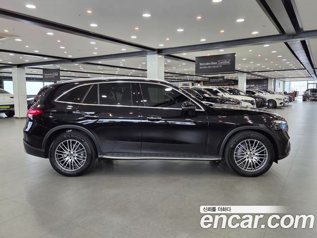 Mercedes-Benz GLC-Class GLC220 d 4MATIC