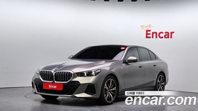 BMW 5-Series 530i xDrive M Sport