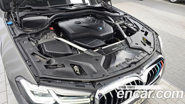 BMW 5-Series 520i Luxury