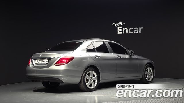 Mercedes-Benz C-Class C200