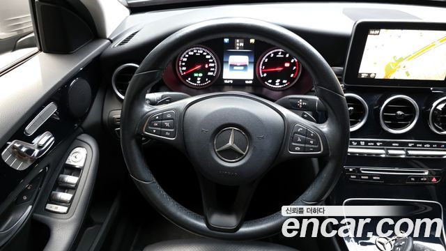 Mercedes-Benz C-Class C200