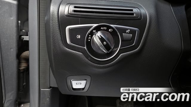 Mercedes-Benz C-Class C200