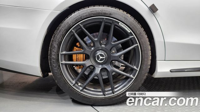 Mercedes-Benz S-Class S63AMG 4MATIC+ Performance Edition