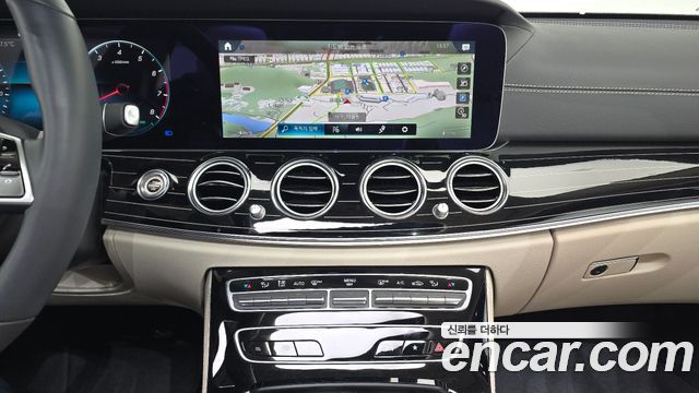 Mercedes-Benz E-Class E450 4MATIC Exclusive