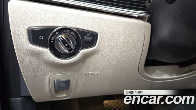 Mercedes-Benz E-Class E450 4MATIC Exclusive