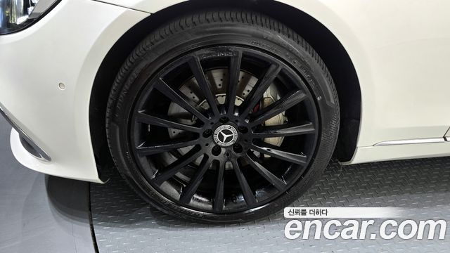 Mercedes-Benz S-Class S500L