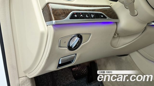 Mercedes-Benz S-Class S500L