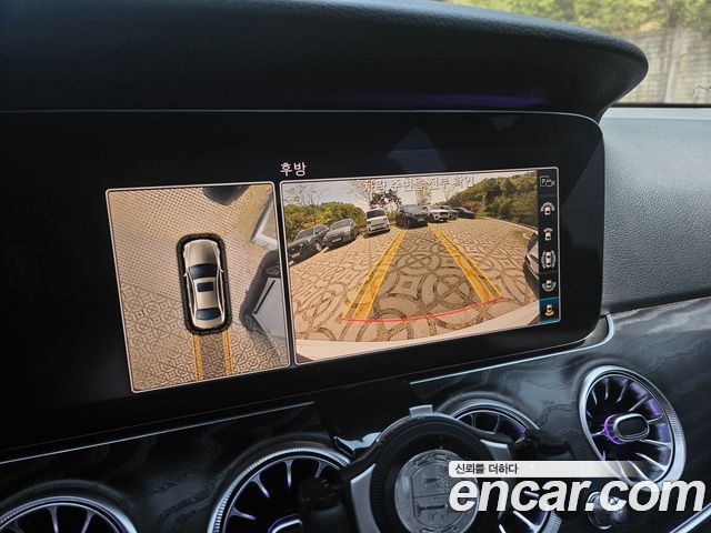 Mercedes-Benz E-Class E300 4MATIC Avnatgarde