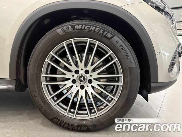 Mercedes-Benz GLC-Class GLC220 d 4MATIC