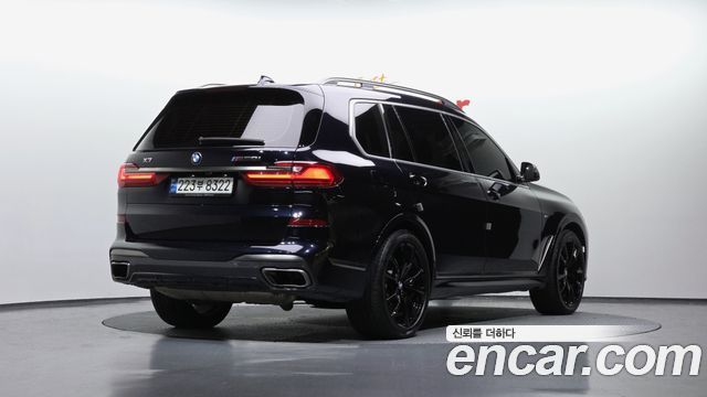 BMW X7 M50i 6STR
