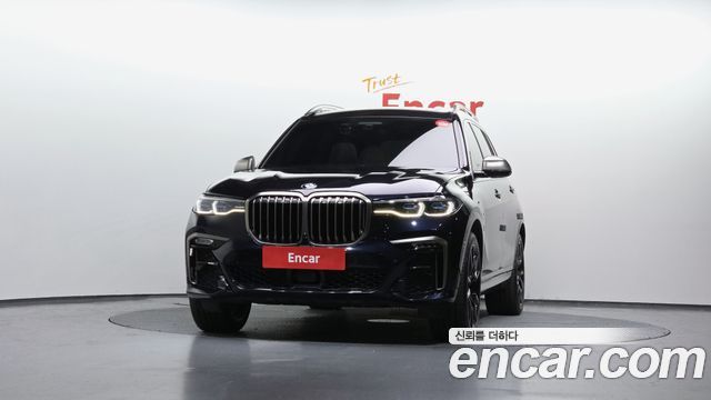 BMW X7 M50i 6STR