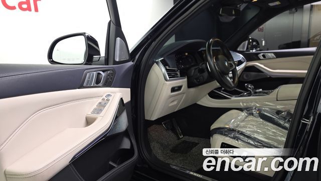 BMW X7 M50i 6STR