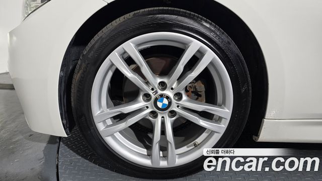 BMW 3-Series 320i M Sport