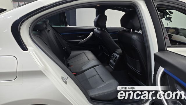 BMW 3-Series 320i M Sport