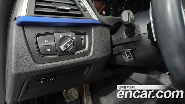 BMW 3-Series 320i M Sport