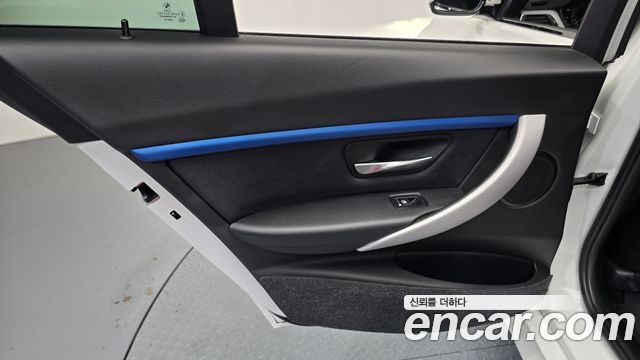 BMW 3-Series 320i M Sport