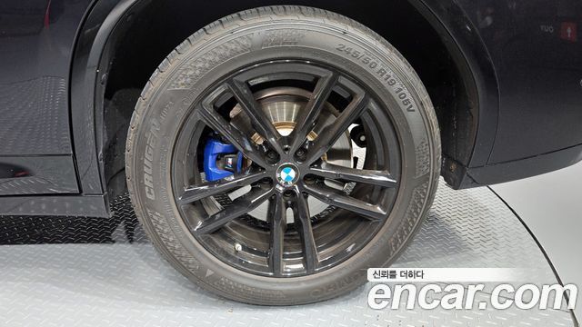 BMW X4 xDrive20i M Sports X Onlile Exclusive Edition