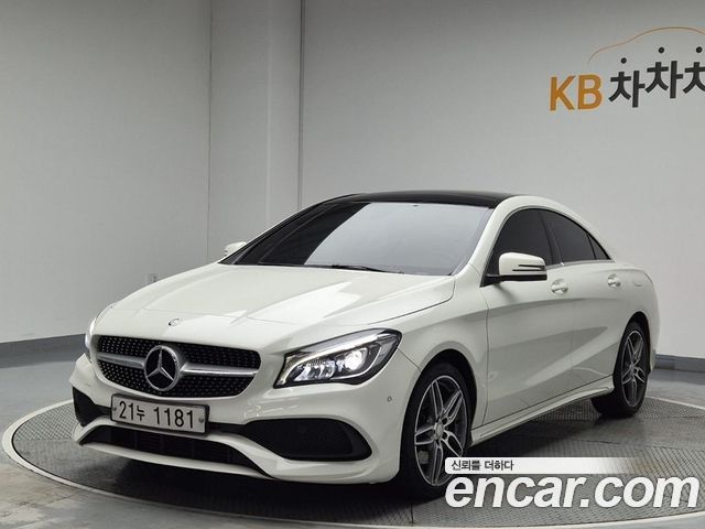 Mercedes-Benz CLA-Class CLA220 AMG Line