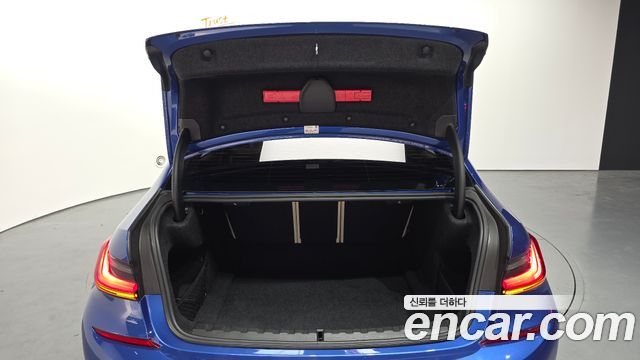 BMW 3-Series 320i M Sport