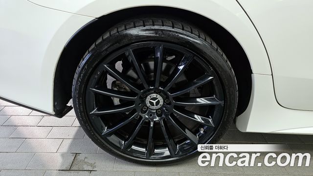 Mercedes-Benz CLS-Class CLS400d 4MATIC AMG Line