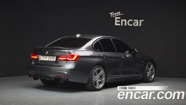 BMW 3-Series 330i M Sport