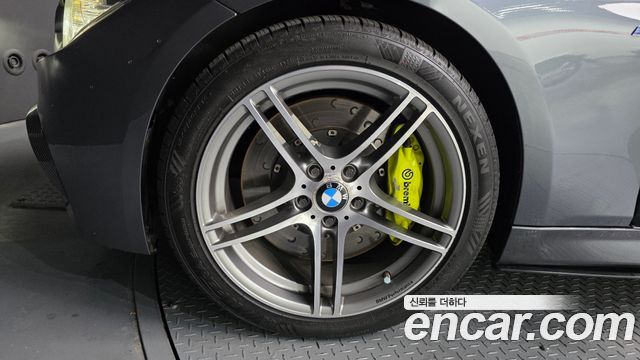 BMW 3-Series 330i M Sport