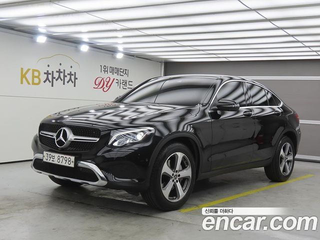 Mercedes-Benz GLC-Class GCL300 4MATIC Coupe