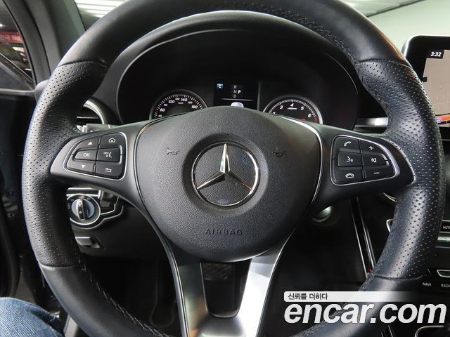 Mercedes-Benz GLC-Class GCL300 4MATIC Coupe
