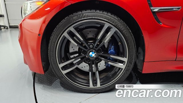 BMW M4 M4 Convertible