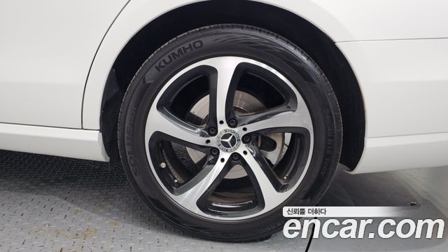 Mercedes-Benz E-Class E250 Avantgarde