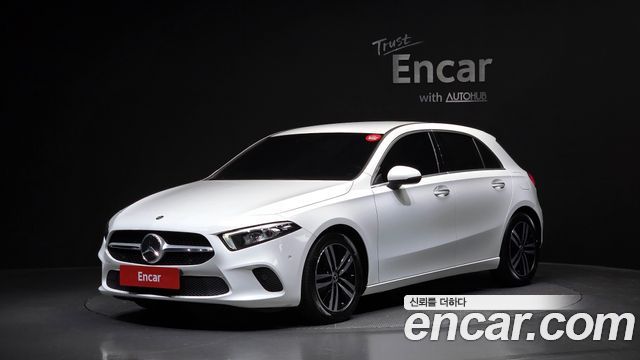 Mercedes-Benz A-Class A220 Hatchback
