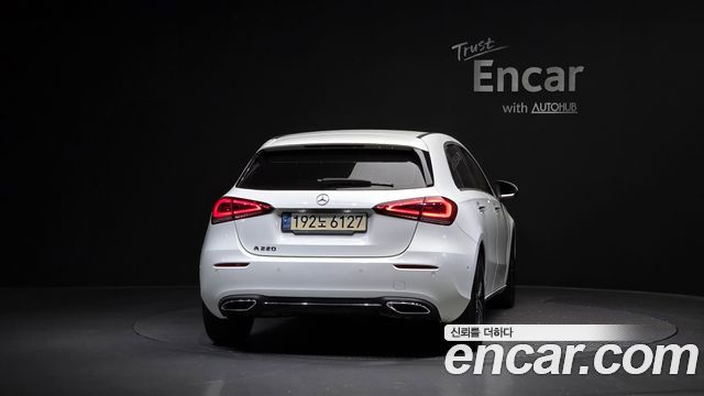 Mercedes-Benz A-Class A220 Hatchback