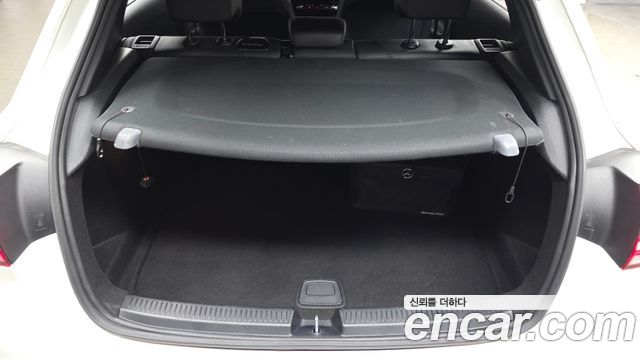 Mercedes-Benz A-Class A220 Hatchback