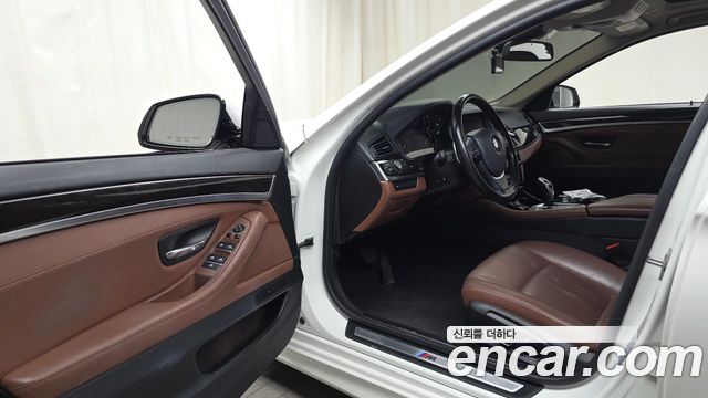 BMW 5-Series 528i M Aero Dynamic