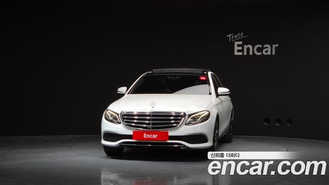Mercedes-Benz E-Class E300e Exclusive