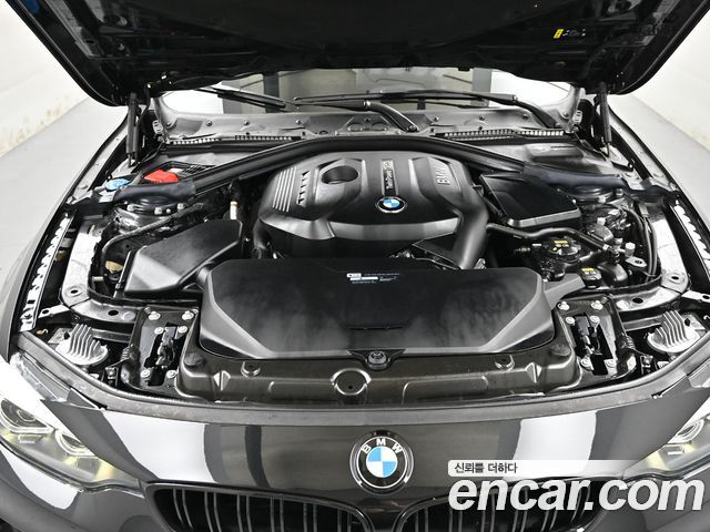 BMW 4-Series 420i Gran Coupe Special Edition