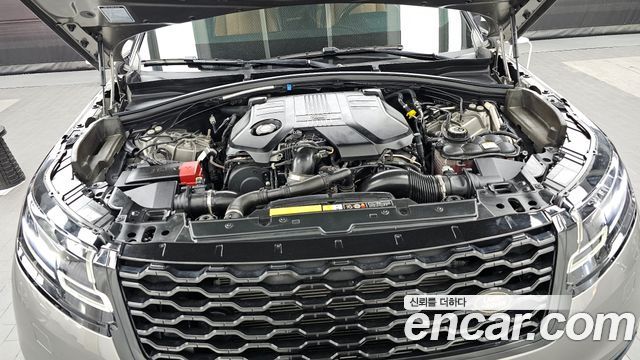Land Rover Range Rover Velar 3.0 D300 R-Dynamic HSE