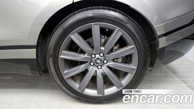 Land Rover Range Rover Velar 3.0 D300 R-Dynamic HSE